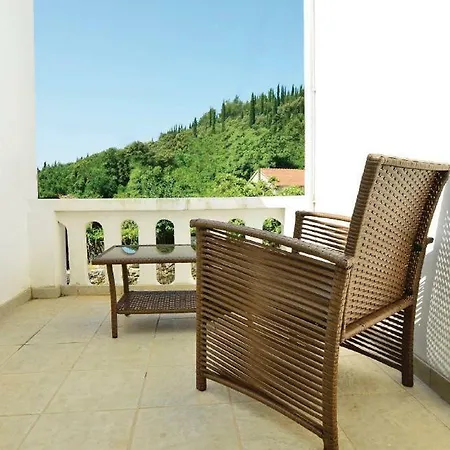 Vacation House Kontrada *