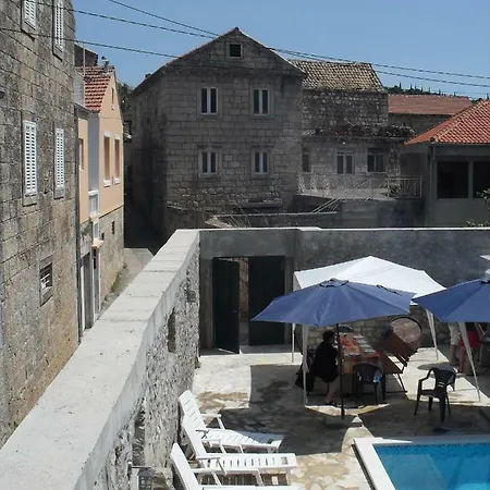 Casa vacanze Vacation House Kontrada Komaji