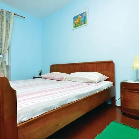 Casa vacanze Vacation House Kontrada Komaji